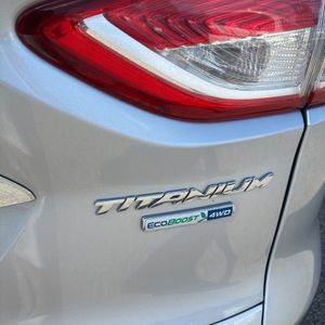 صورة مصغرة 23 لـ 2014 FORD ESCAPE TITANIUM