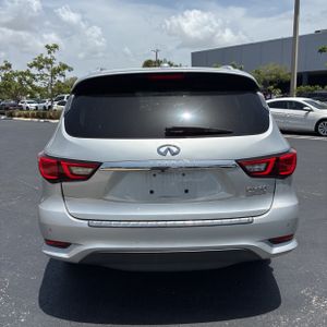 صورة 7 لـ 2019 Infiniti QX60 LUXE