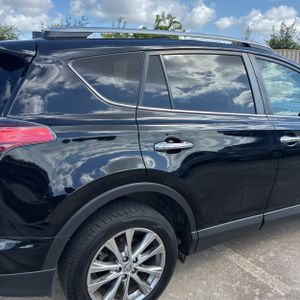 2016 Toyota RAV4 LIMITED — фото 9