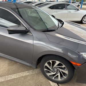 2016 Honda CIVIC EX — миниатюра 13