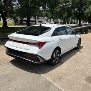 HYUNDAI ELANTRA SEL CONVENIENCE - 8