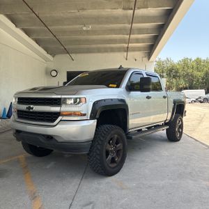 2018 Chevrolet SILVERADO 1500 CUSTOM — фото 1
