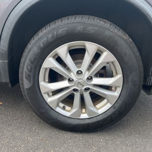 2016 Nissan ROGUE SV 缩略图 17