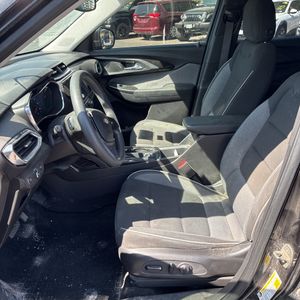 2021 Chevrolet TRAILBLAZER LT 照片 32