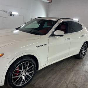 MASERATI LEVANTE S - 2