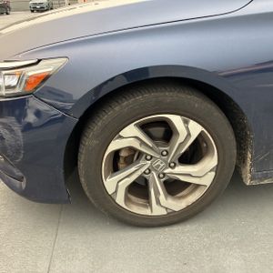 2019 Honda ACCORD EX 缩略图 17