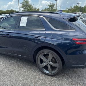 2022 Genesis GV70 2.5T STANDARD — фото 6