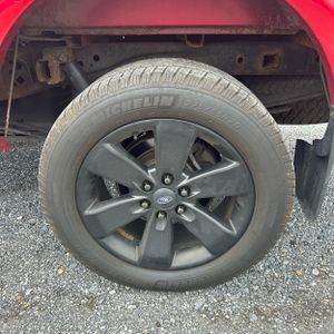 صورة 18 لـ 2012 FORD F-150 FX4