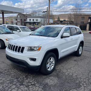 JEEP GRAND CHEROKEE LAREDO - 1