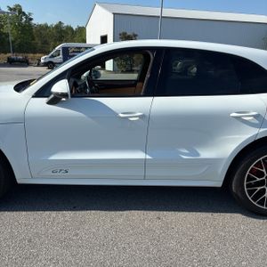 PORSCHE MACAN GTS - 4