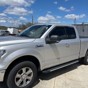 FORD F-150 XLT - 2