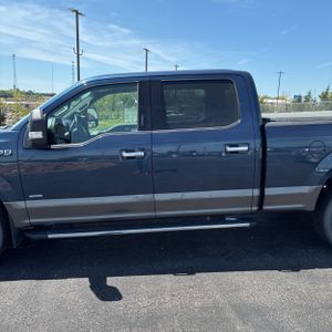 FORD F-150 XLT - 4
