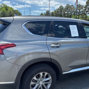 HYUNDAI SANTA FE SEL - 9