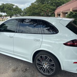 PORSCHE CAYENNE GTS - 6