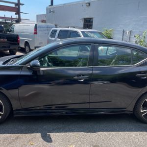 2021 Nissan SENTRA SR 照片 4