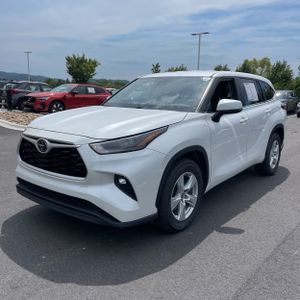 2024 Toyota HIGHLANDER LE 照片 1
