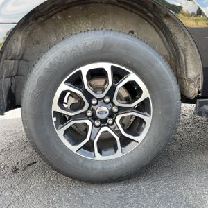 2024 FORD EXPEDITION XLT — миниатюра 19