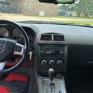 2013 Dodge CHALLENGER SXT — миниатюра 35