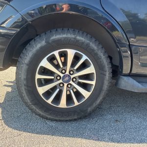 صورة مصغرة 19 لـ 2015 FORD EXPEDITION XLT