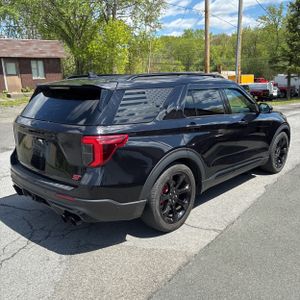 FORD EXPLORER ST - 8