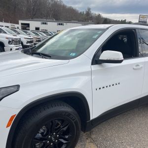 CHEVROLET TRAVERSE LT CLOTH - 2