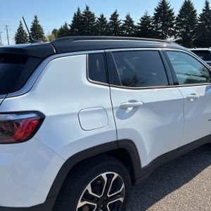 JEEP COMPASS LIMITED - 9