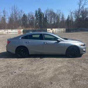 CHEVROLET MALIBU 1LT - 10