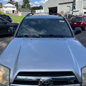 2005 Toyota 4RUNNER SR5 thumbnail 15