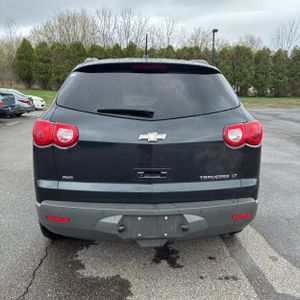 CHEVROLET TRAVERSE LT - 7