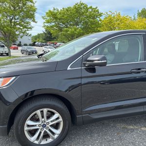 FORD EDGE SEL - 2