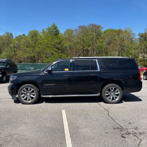 CHEVROLET SUBURBAN LTZ - 3