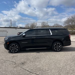 CHEVROLET SUBURBAN PREMIER - 3