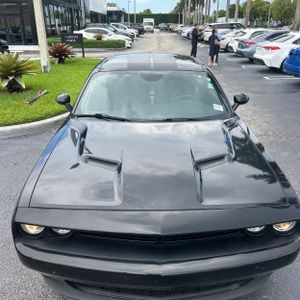 صورة مصغرة 15 لـ 2017 Dodge CHALLENGER SXT