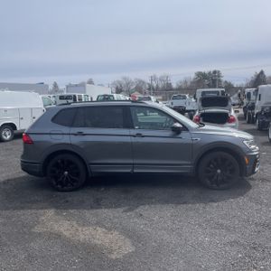 VOLKSWAGEN TIGUAN SE R-LINE BLACK 4MOTION - 10