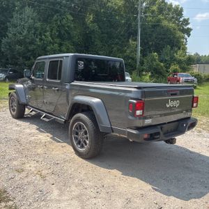 2023 JEEP GLADIATOR OVERLAND — фото 5