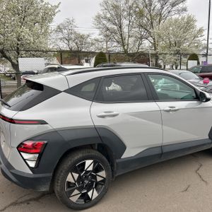 HYUNDAI KONA SEL - 9