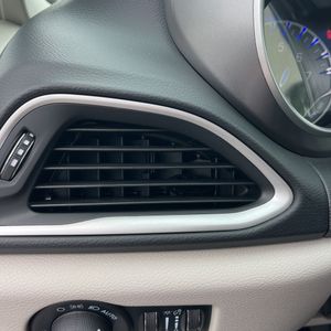صورة مصغرة 58 لـ 2023 Chrysler PACIFICA TOURING L