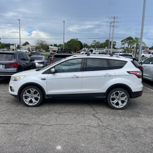 FORD ESCAPE TITANIUM - 3