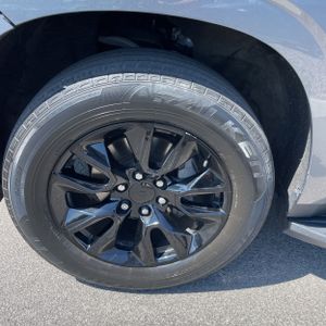صورة مصغرة 17 لـ 2021 Chevrolet TAHOE LS