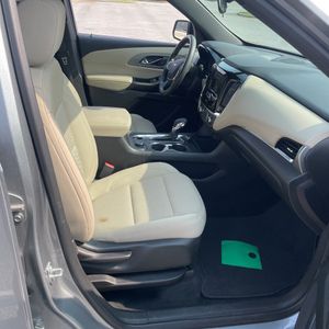 2023 Chevrolet TRAVERSE LS — миниатюра 32