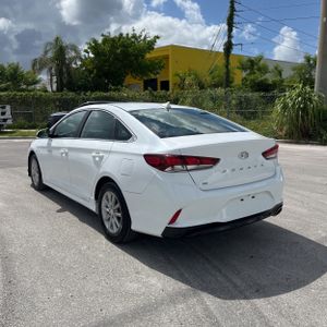 2018 Hyundai SONATA SE 照片 5
