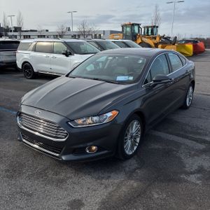 FORD FUSION SE - 1
