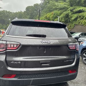 صورة 6 لـ 2023 JEEP COMPASS LIMITED