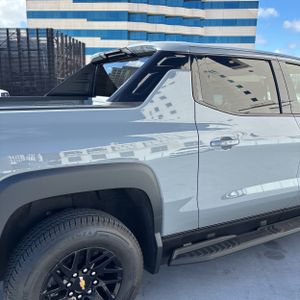 CHEVROLET SILVERADO EV LT - 9