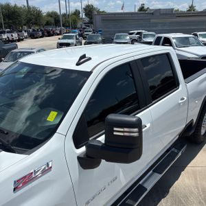2023 Chevrolet SILVERADO 2500HD LT — миниатюра 16
