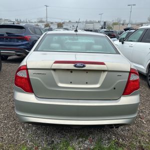 FORD FUSION SE - 7