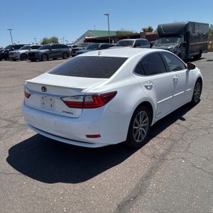 LEXUS ES 300H BASE - 8