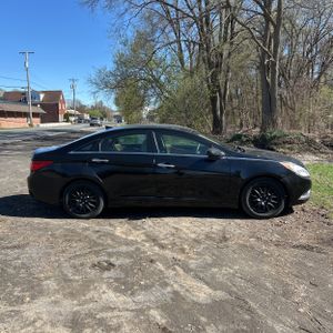 HYUNDAI SONATA GLS - 10