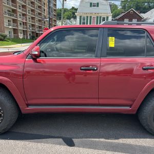صورة 4 لـ 2010 Toyota 4RUNNER SR5