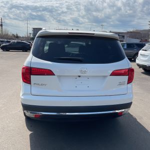 HONDA PILOT ELITE - 7